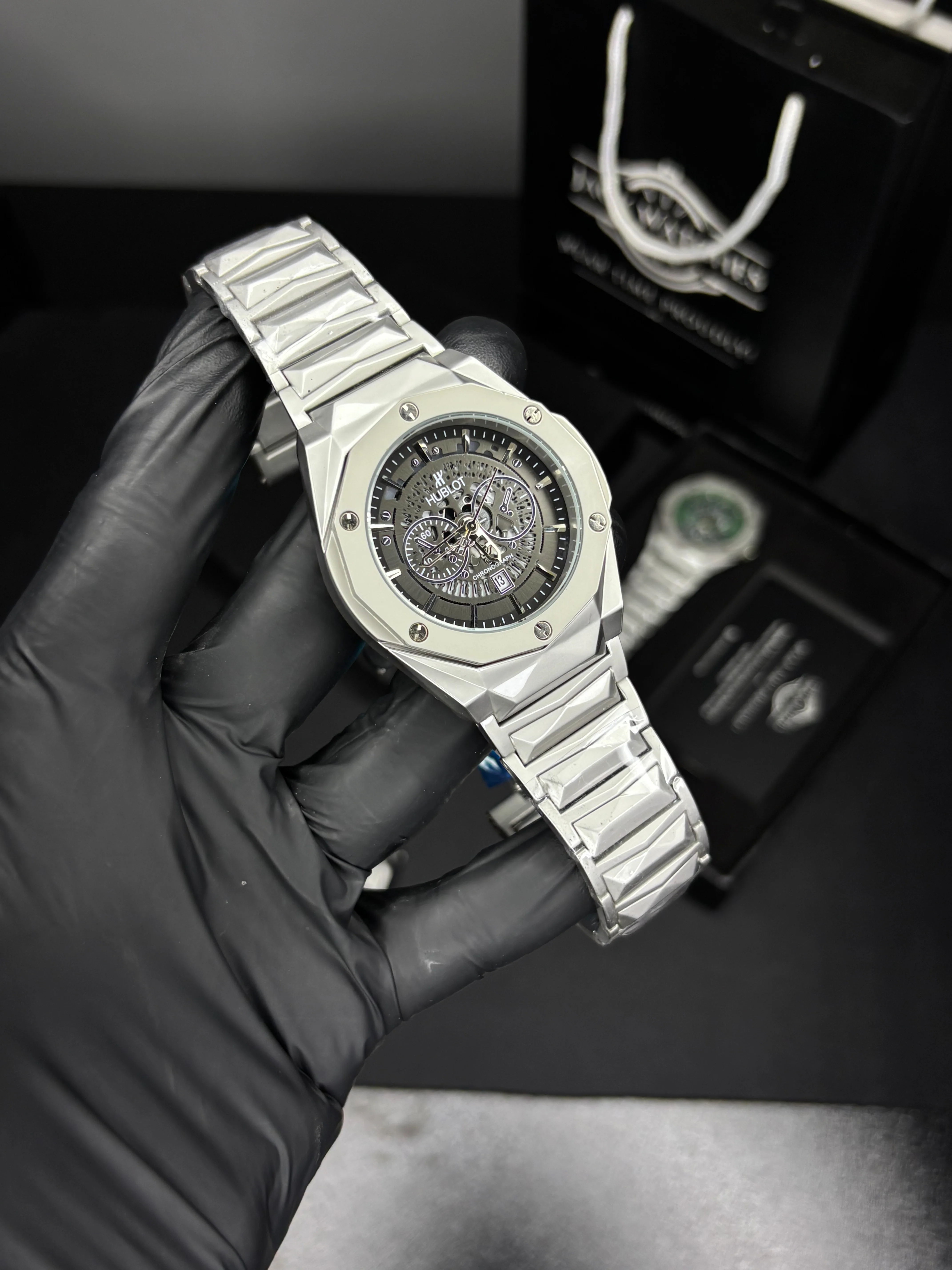 HB Diamond Cut Quartz - Image 11
