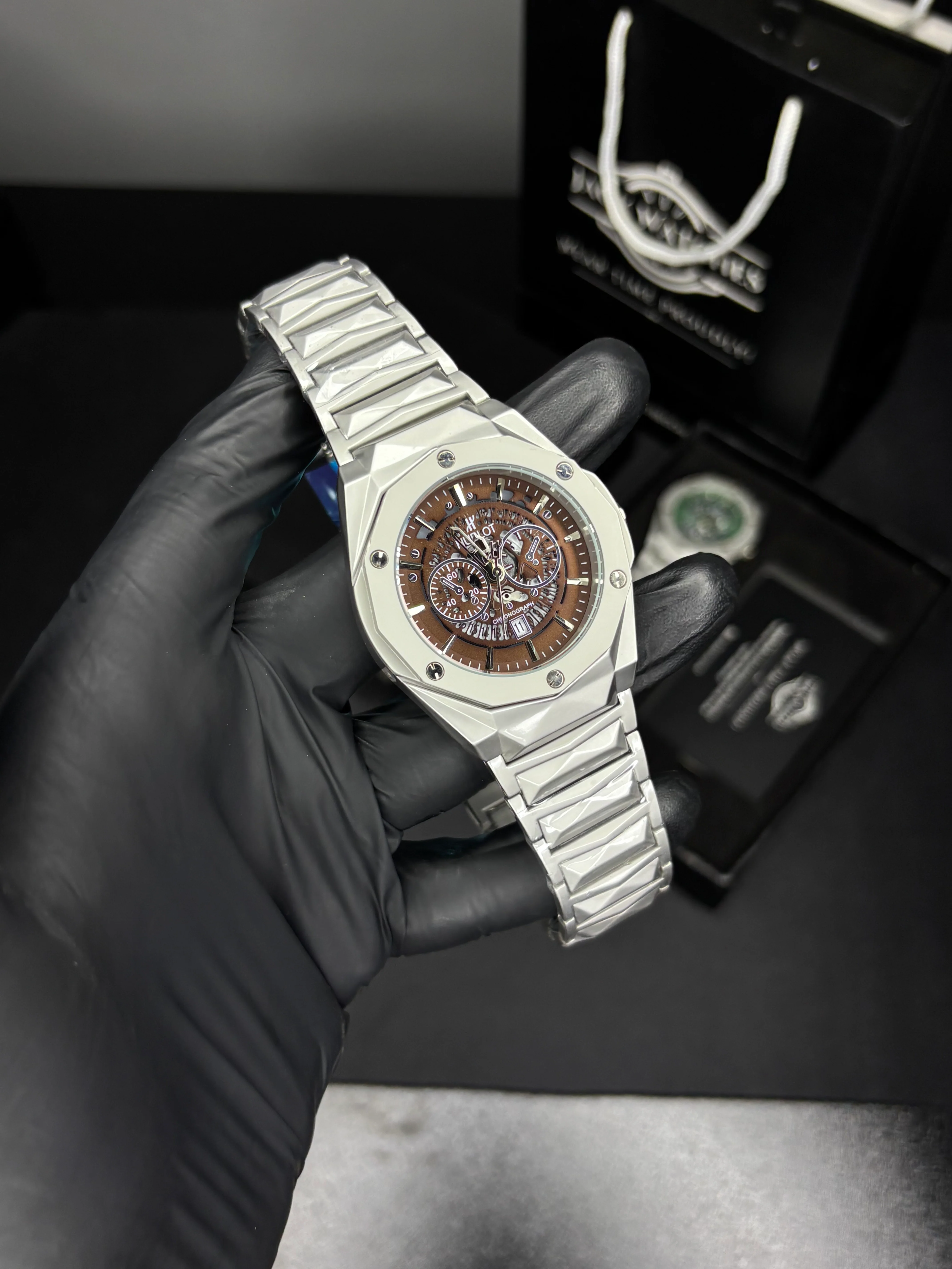HB Diamond Cut Quartz - Image 9