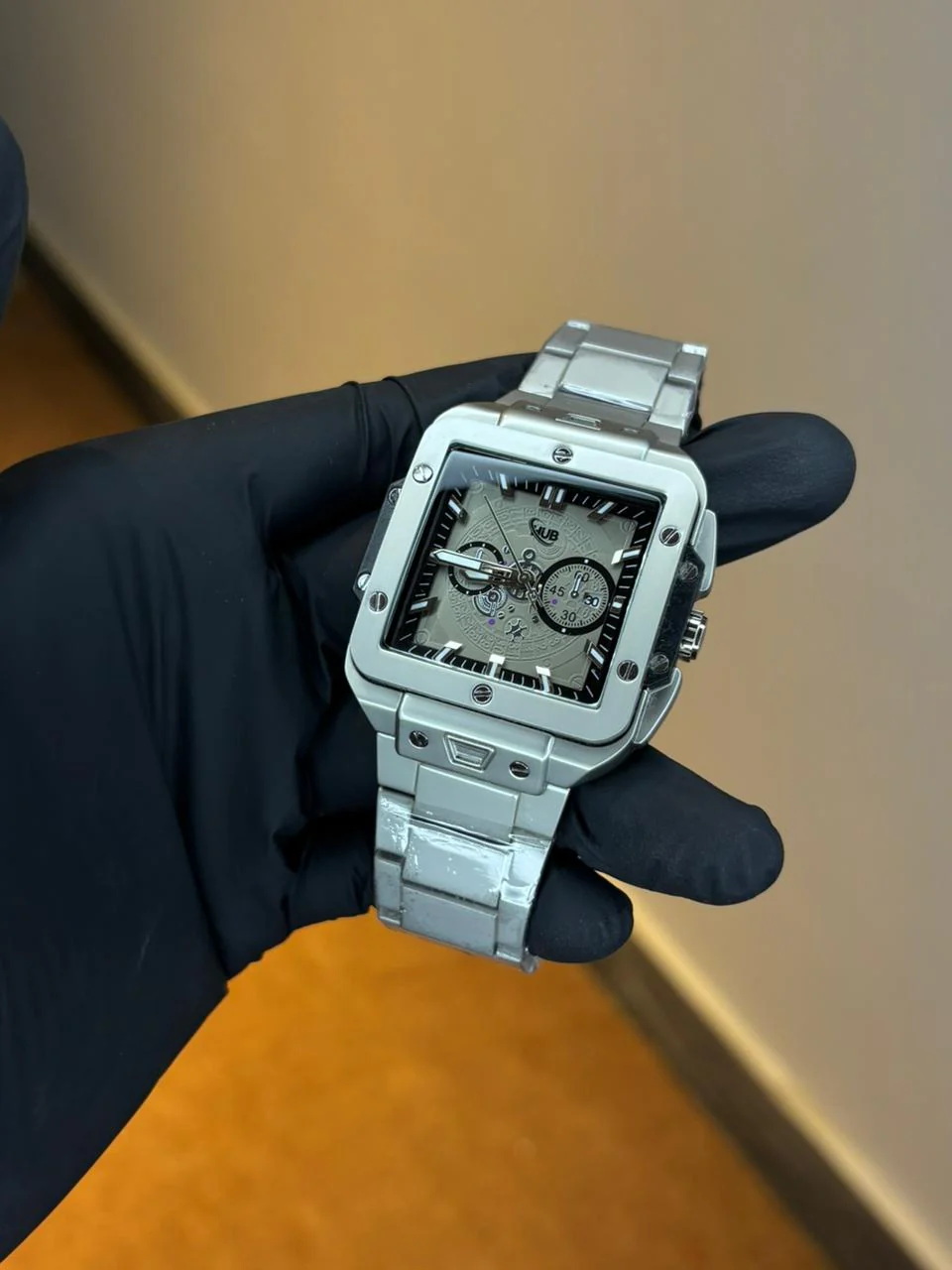 HB Square Dial Quartz Watch - Image 2