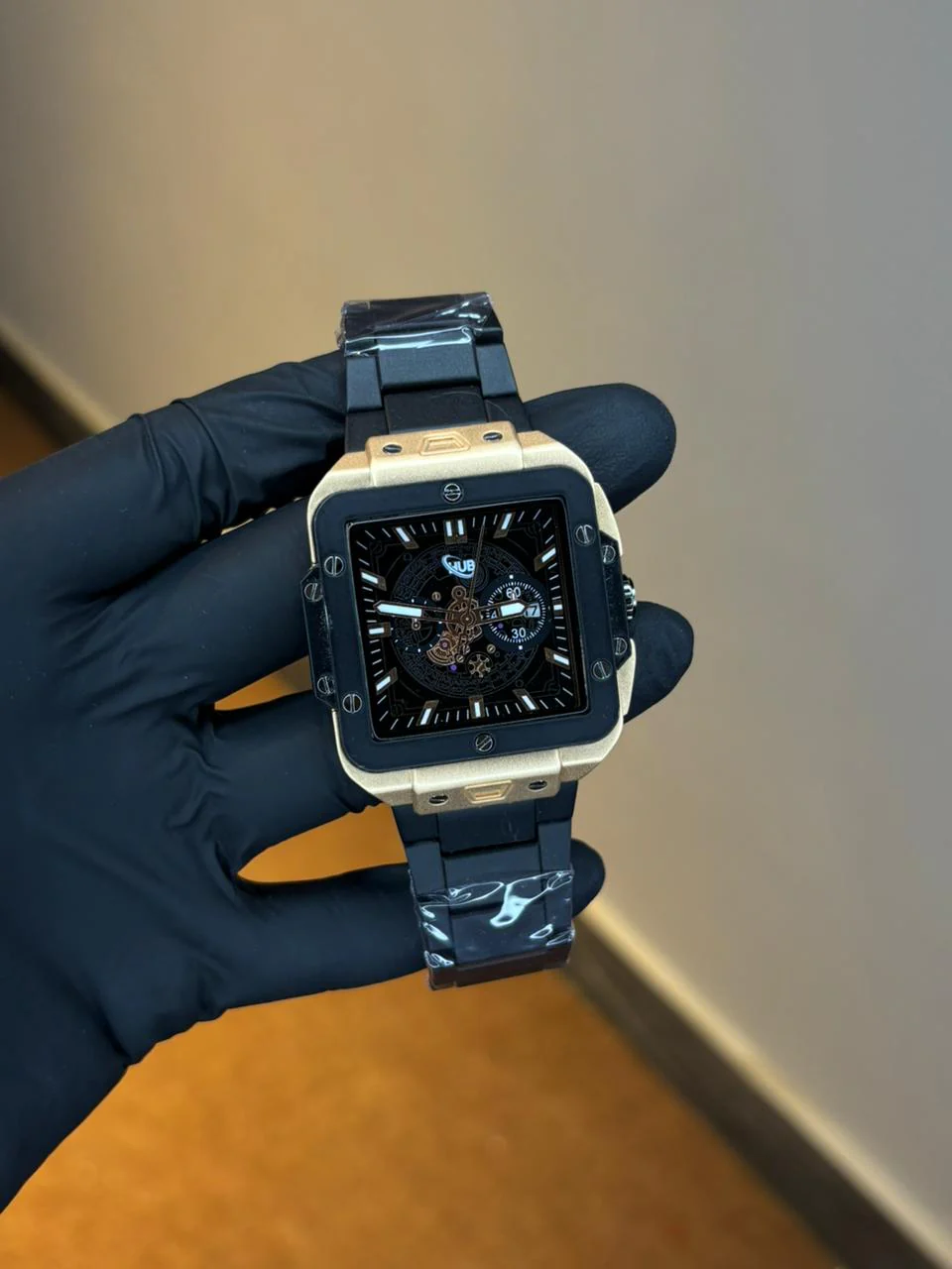 HB Square Dial Quartz Watch - Image 7