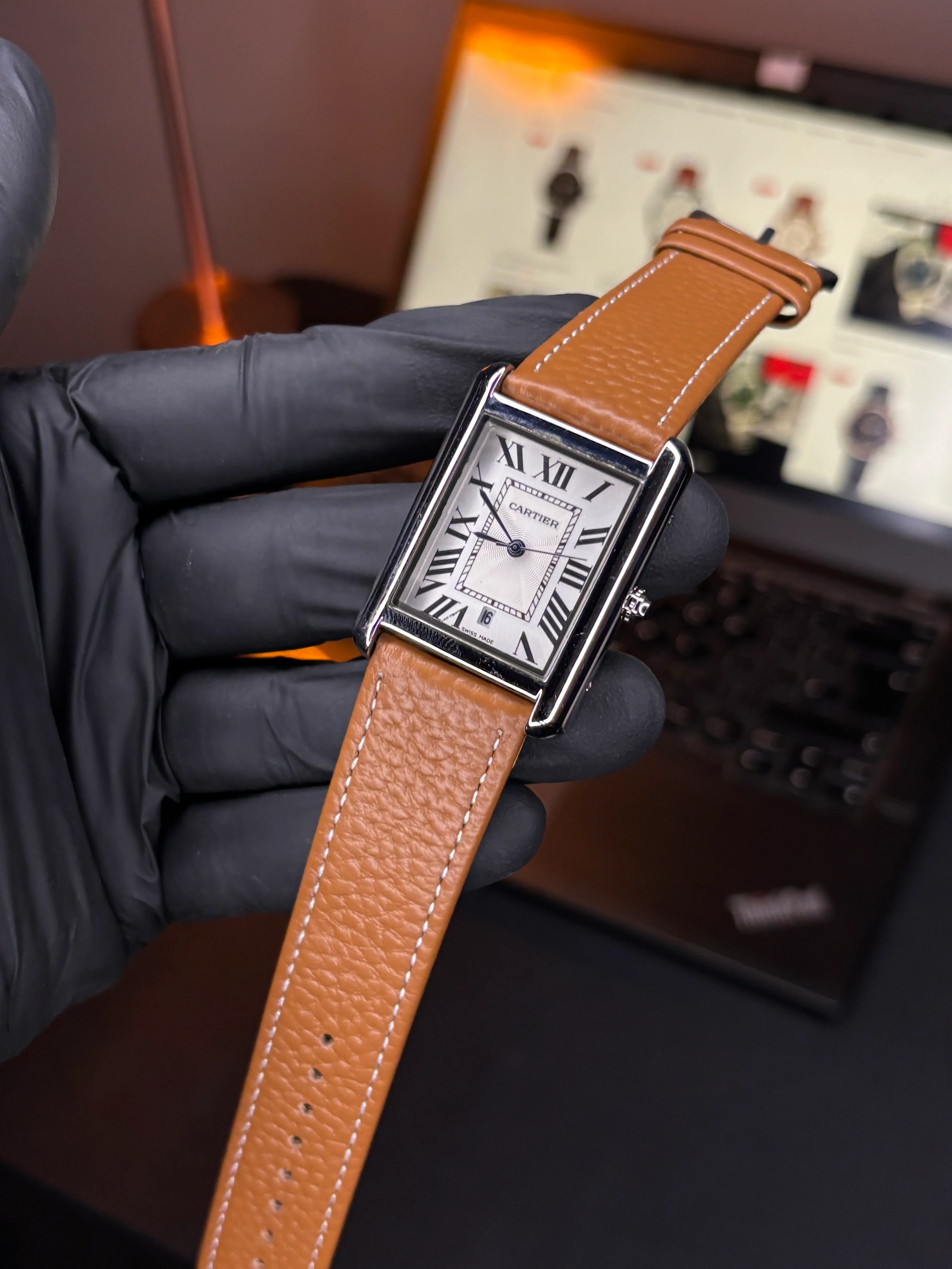 Old Money Tank - Roman Counts - Quartz Watch - Image 4