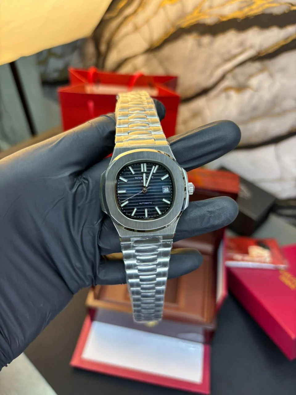 Patek Nautilus Automatic - Master Grade - Image 4