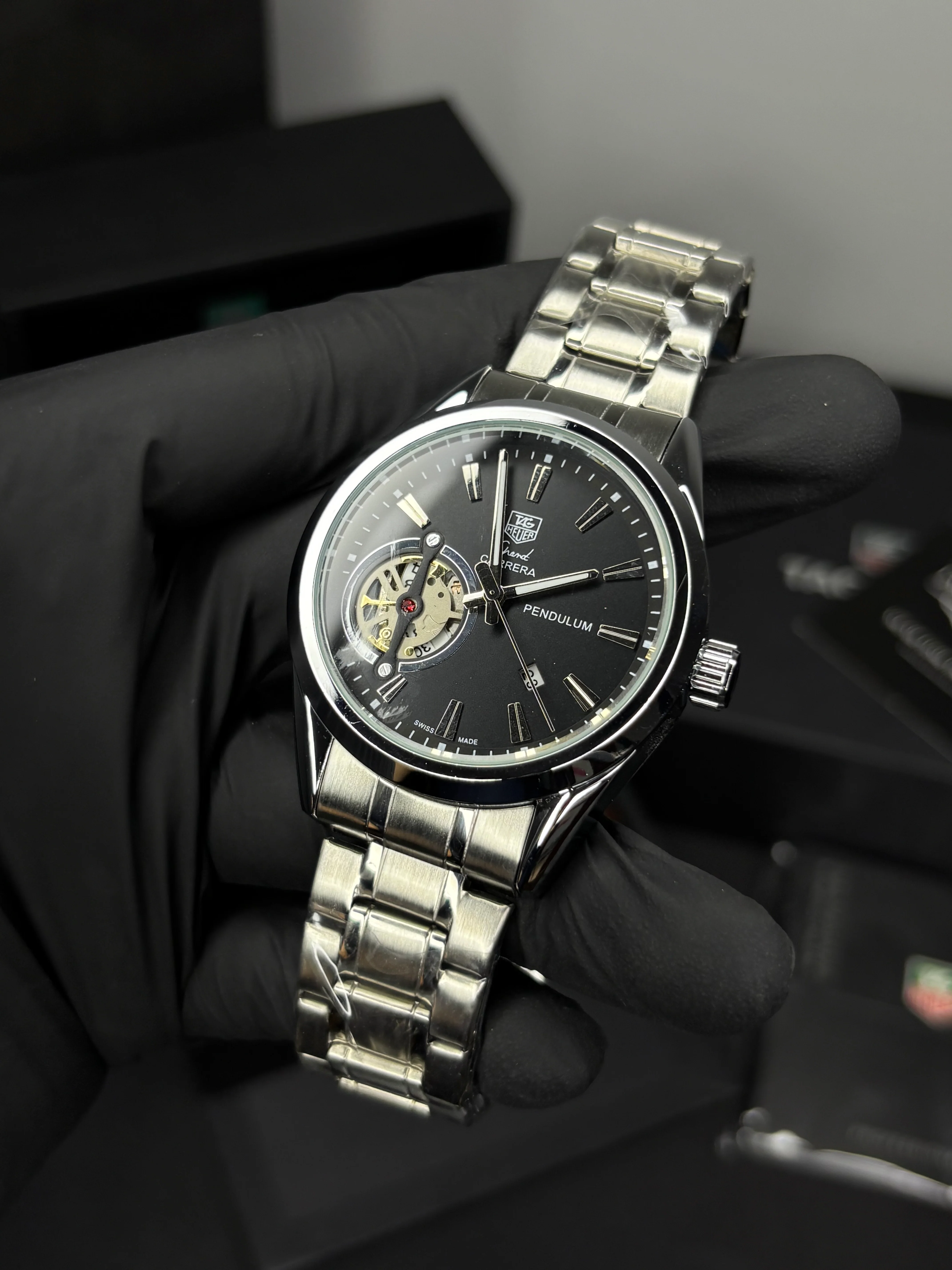 TH Calibre 5 Semi-Auto (Quartz) - Image 4