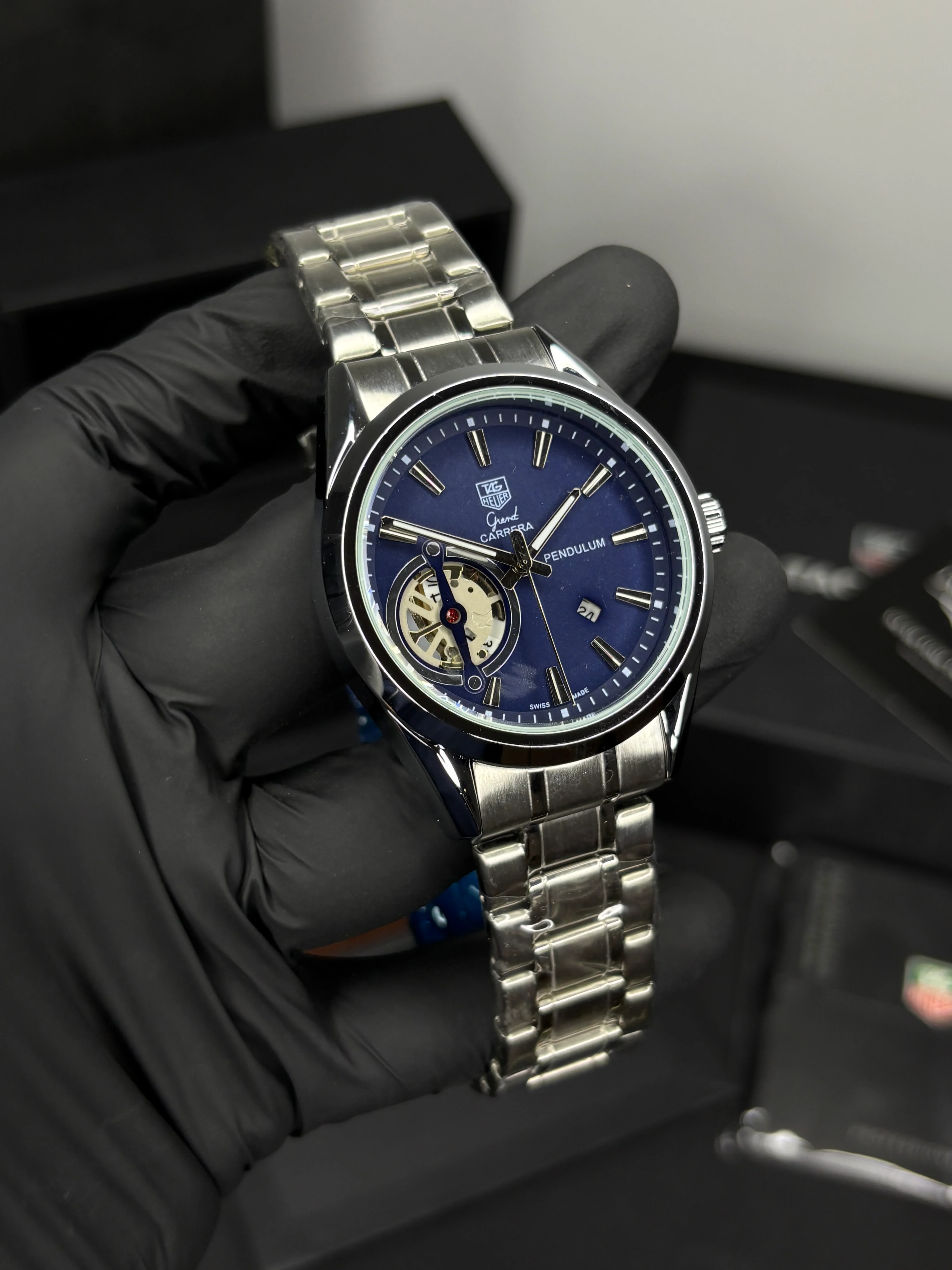 TH Calibre 5 Semi-Auto (Quartz) - Image 3