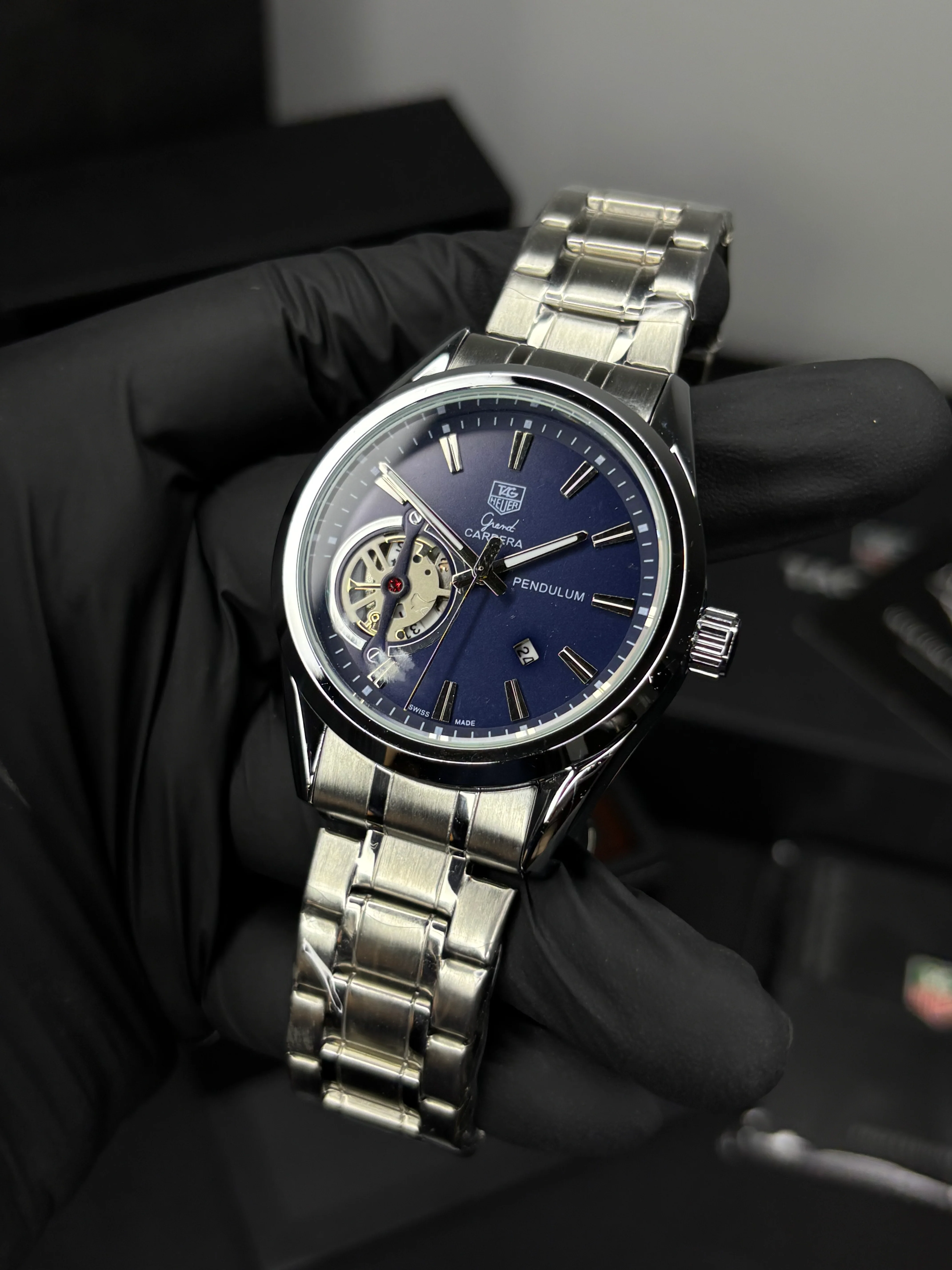 TH Calibre 5 Semi-Auto (Quartz) - Image 4