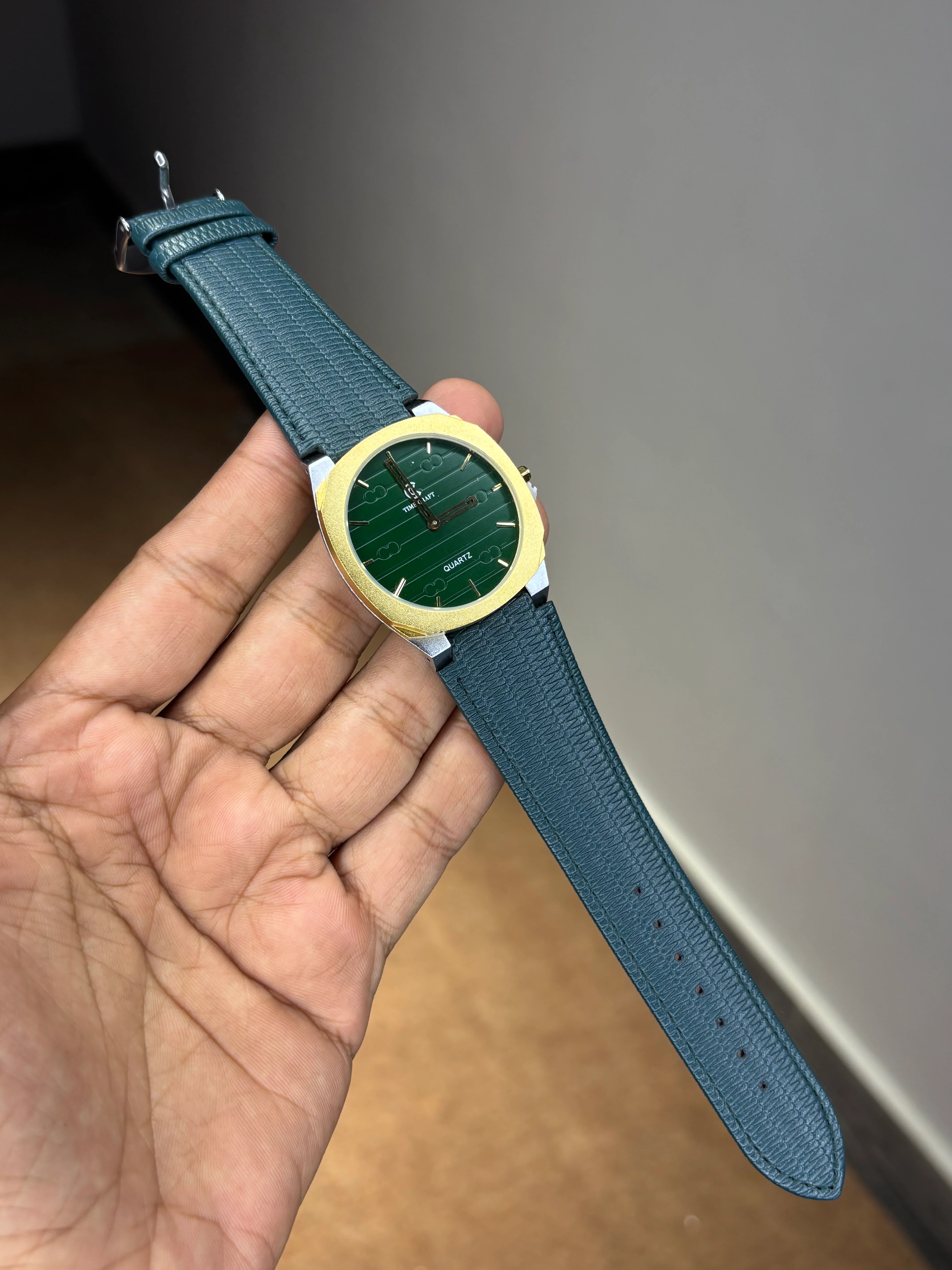 Time Craft Ultra Slim Leather Strap Watch - Image 5