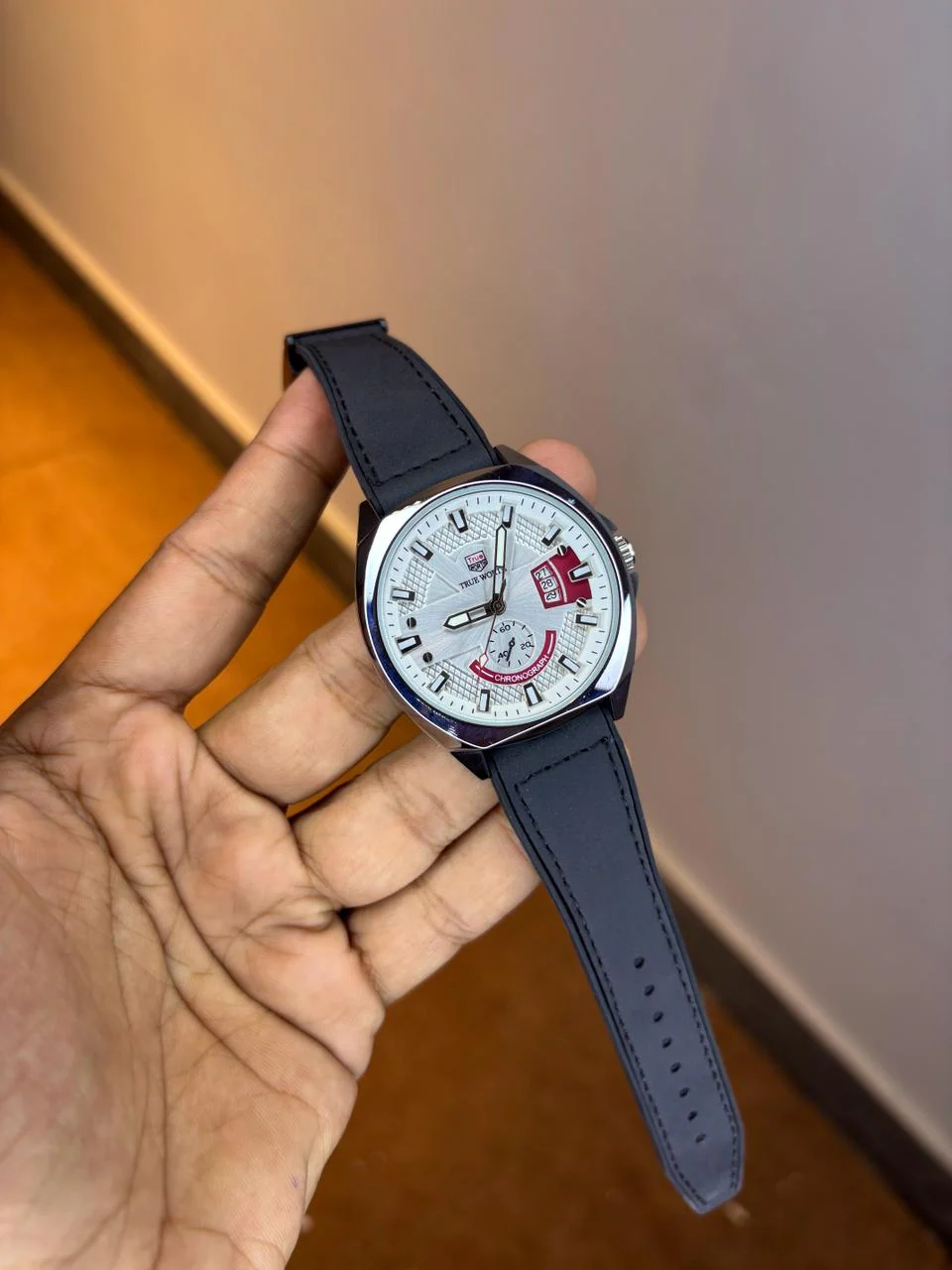 True Worth Non Chrono Watch Model-2 - Image 4