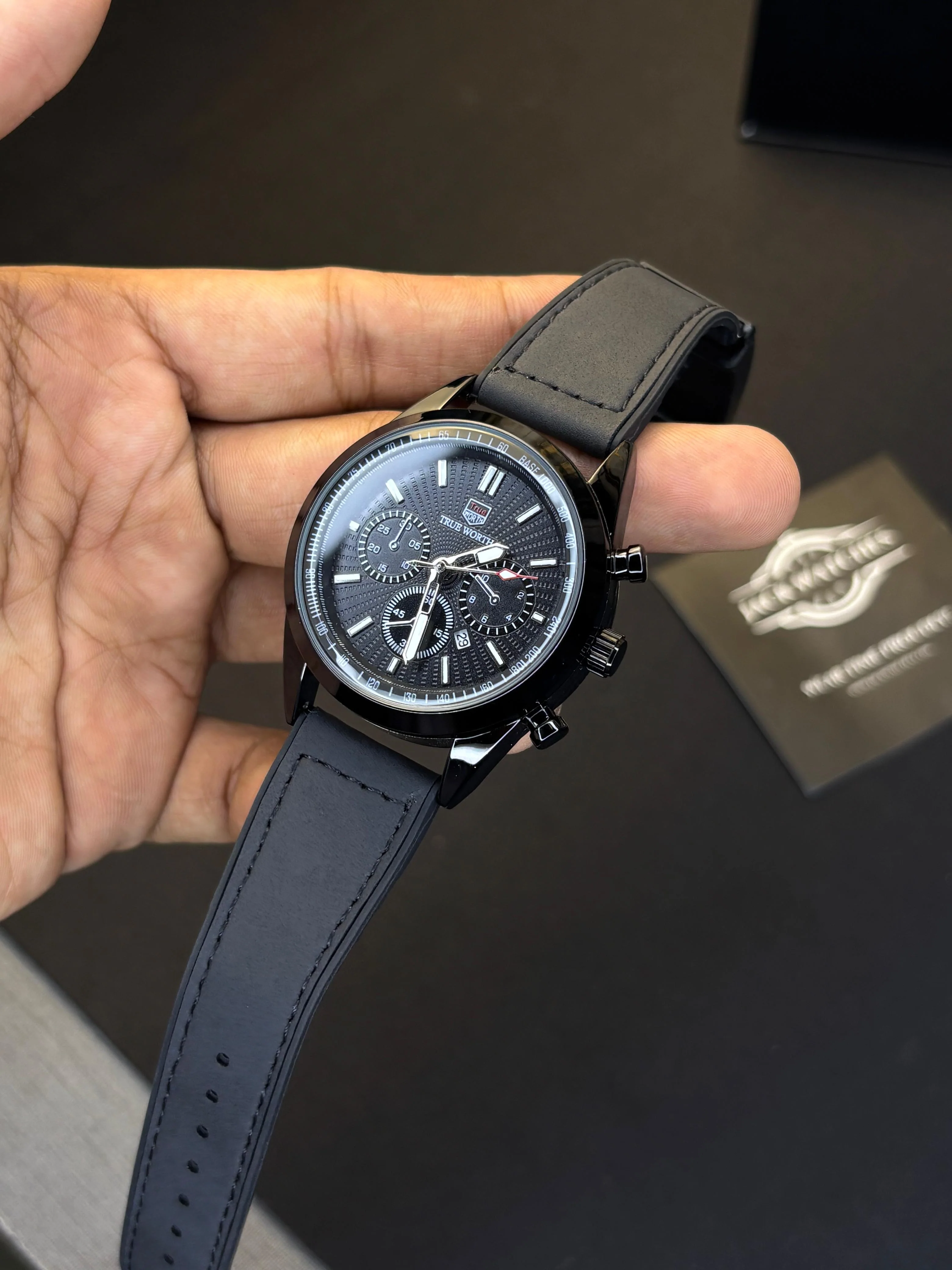 True Worth Non Chrono Watch With Unique Master Lock - Image 12
