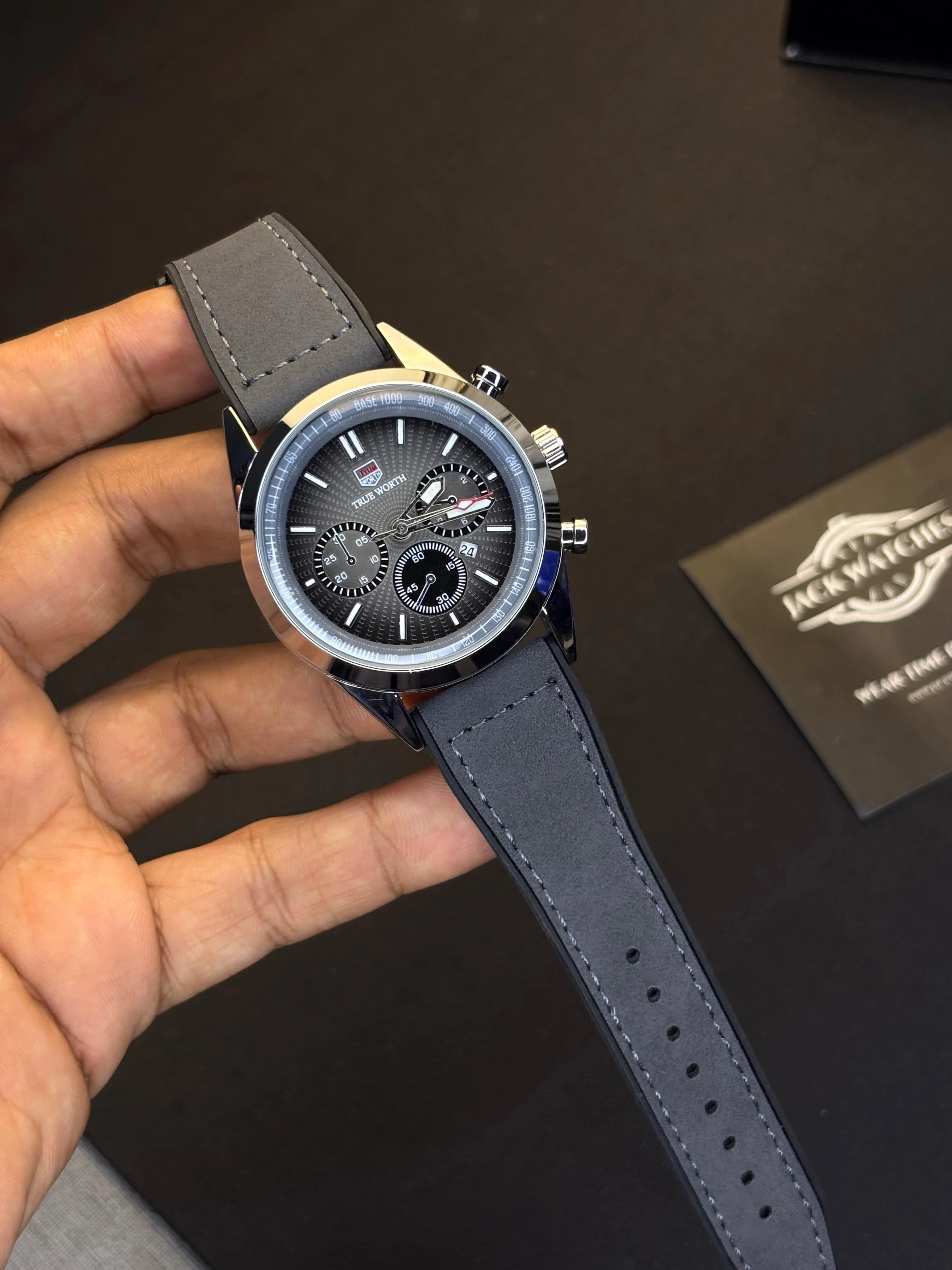True Worth Non Chrono Watch With Unique Master Lock - Image 16