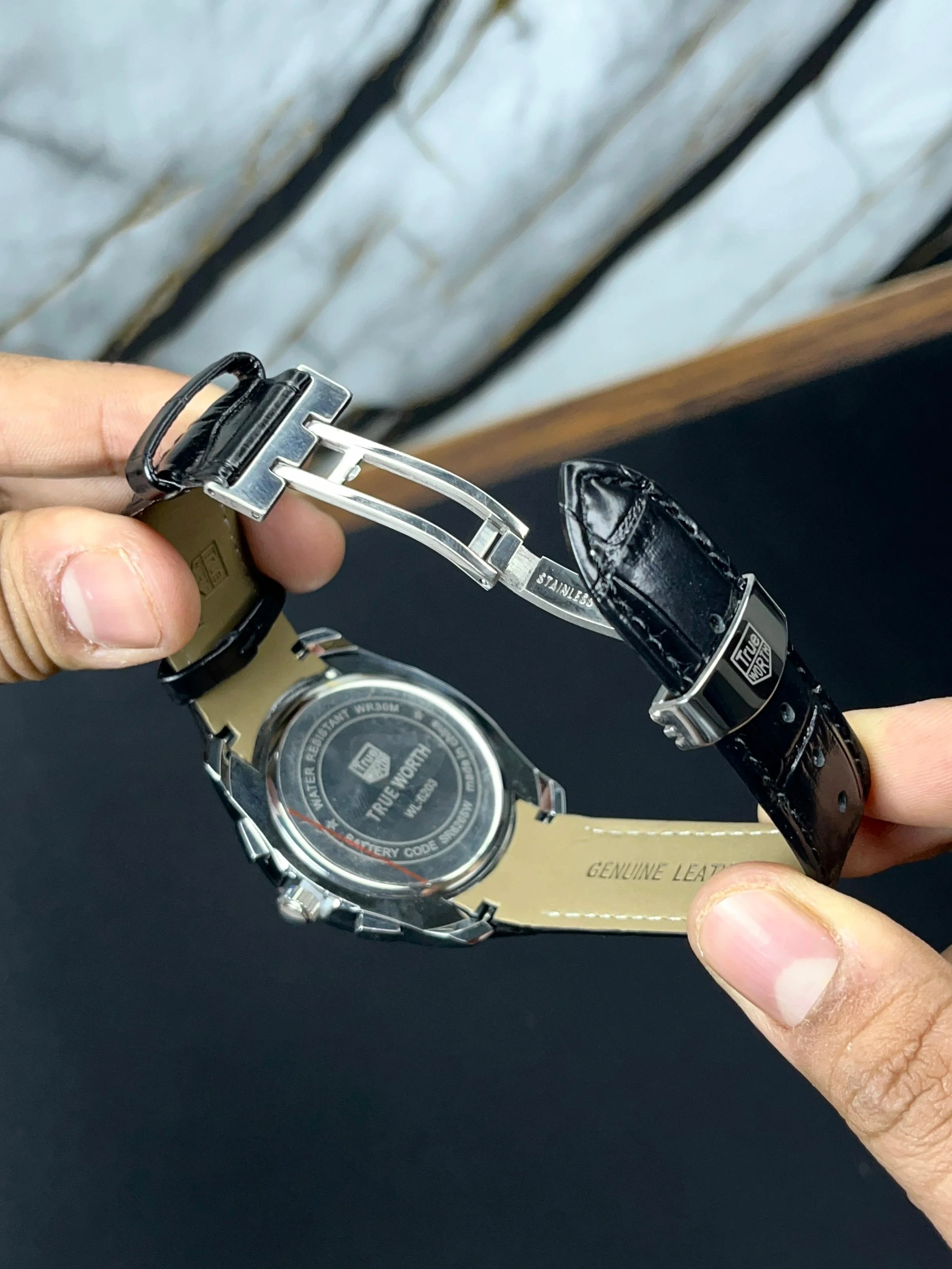 True Worth Original Chronograph Leather Strap Watch - Full Black - Image 5