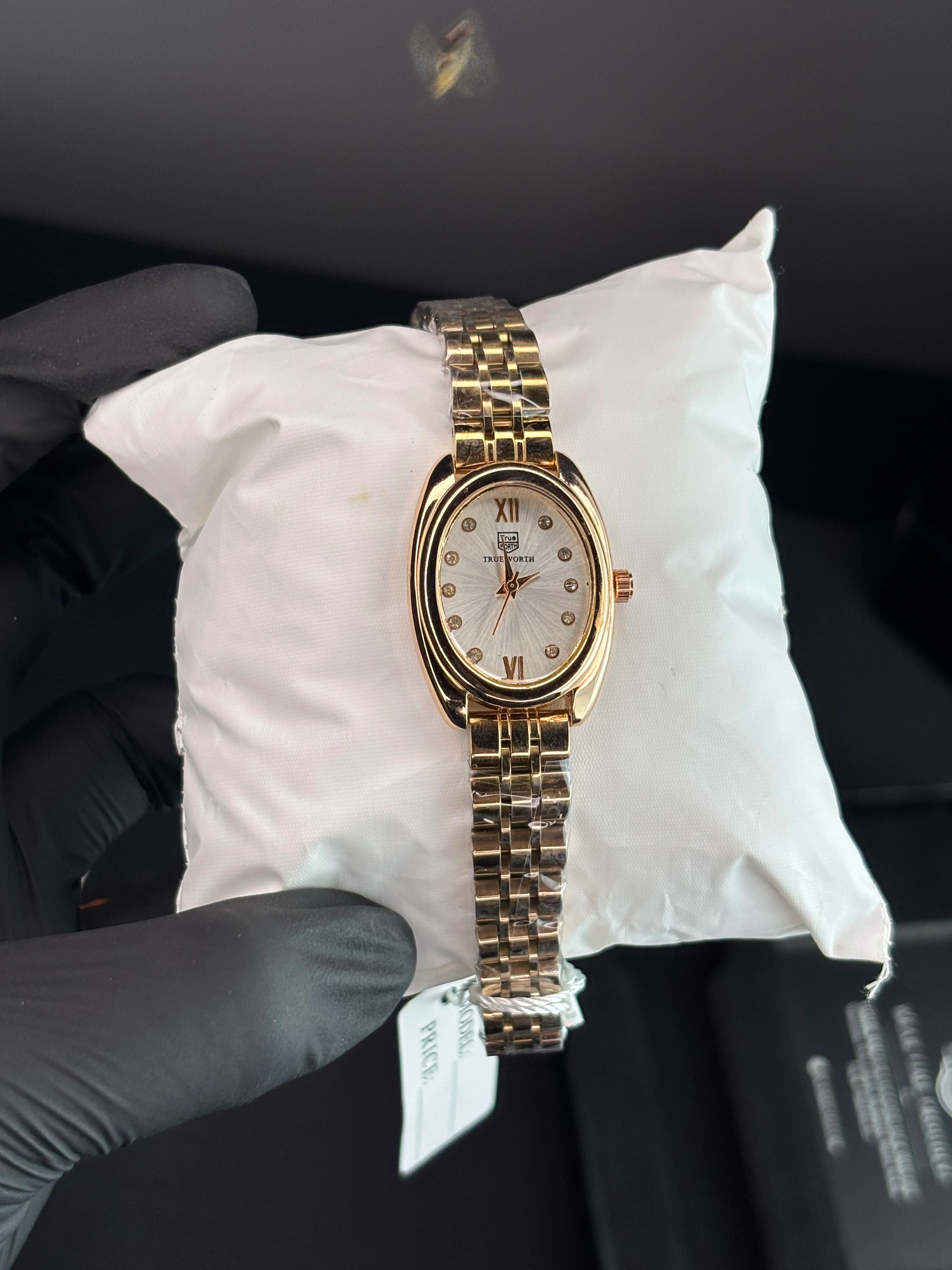 True Worth Oval Prestige Women Watch - Image 3
