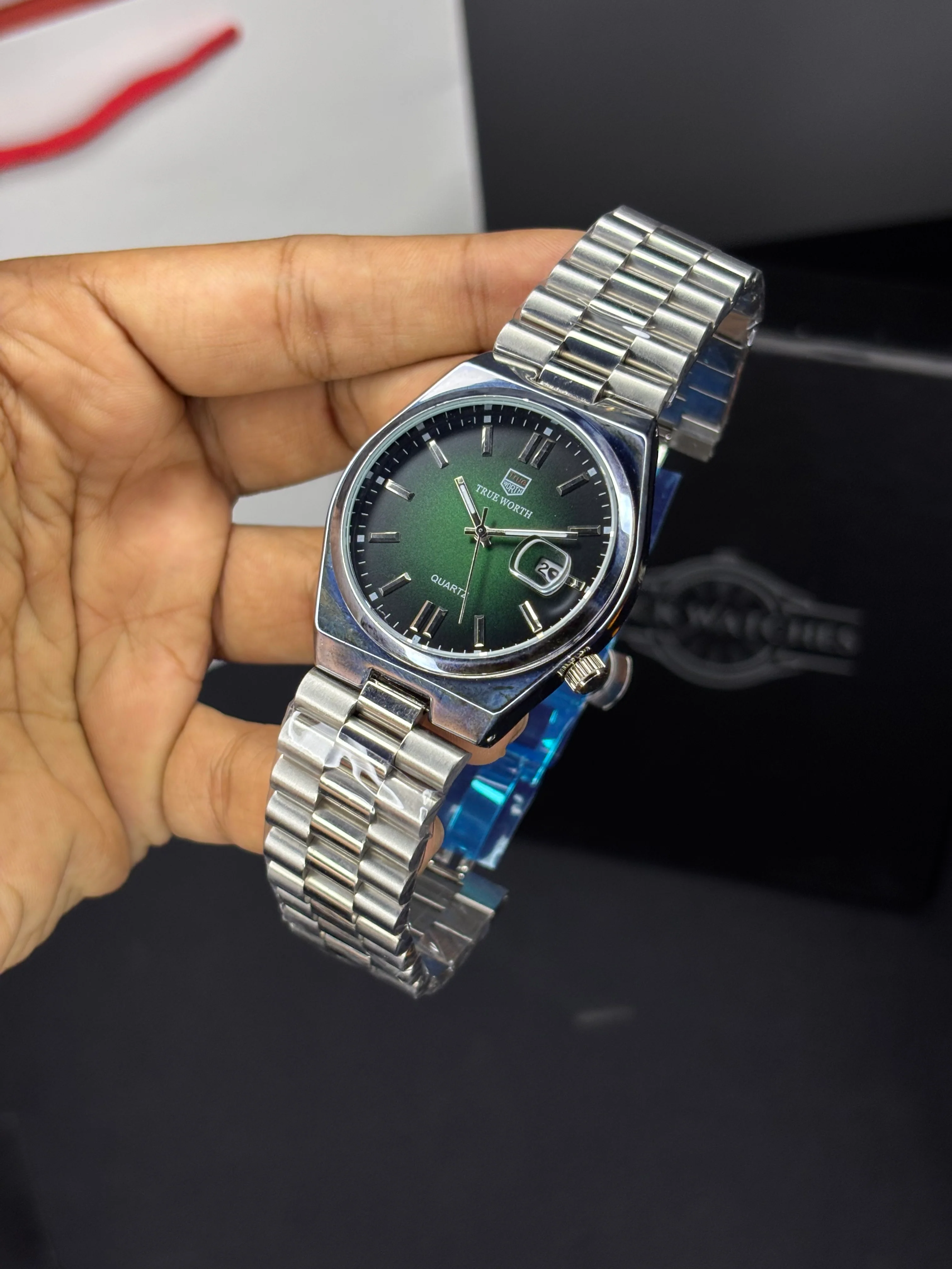 True Worth Quartz TWCTZN - Image 5